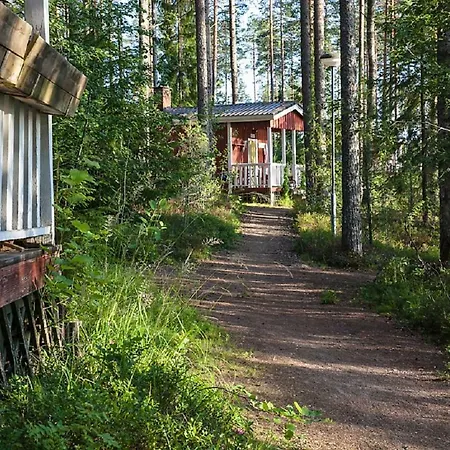 Kesaranta Paradise Eco Кемпинг Husu